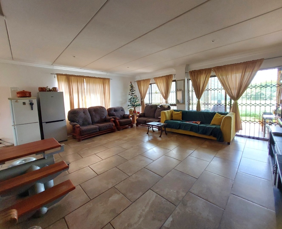 Commercial Property for Sale in Zoutpansdrift North West